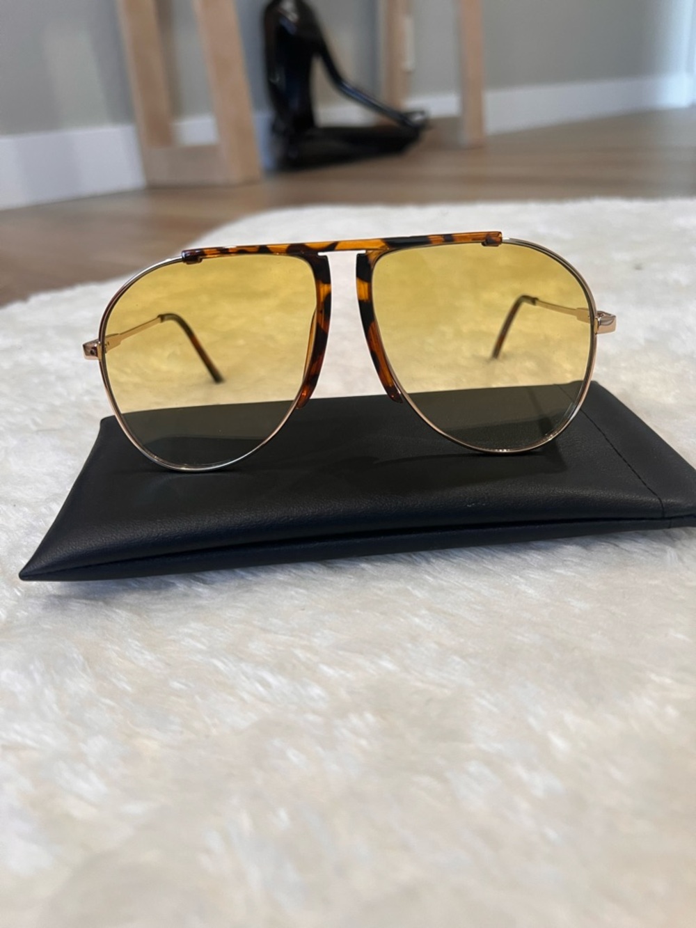 Tortoise Frame Yellow Lens Aviator Sunglasses unisex